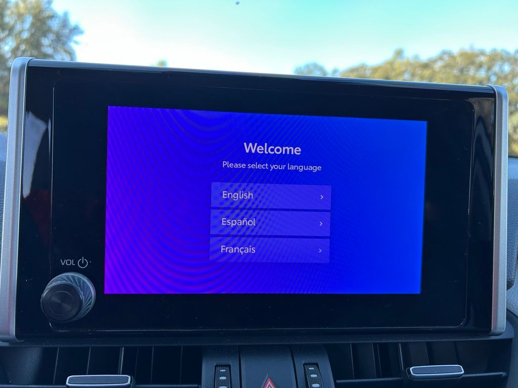 Thumbnail: 2024 Toyota RAV4 - 23