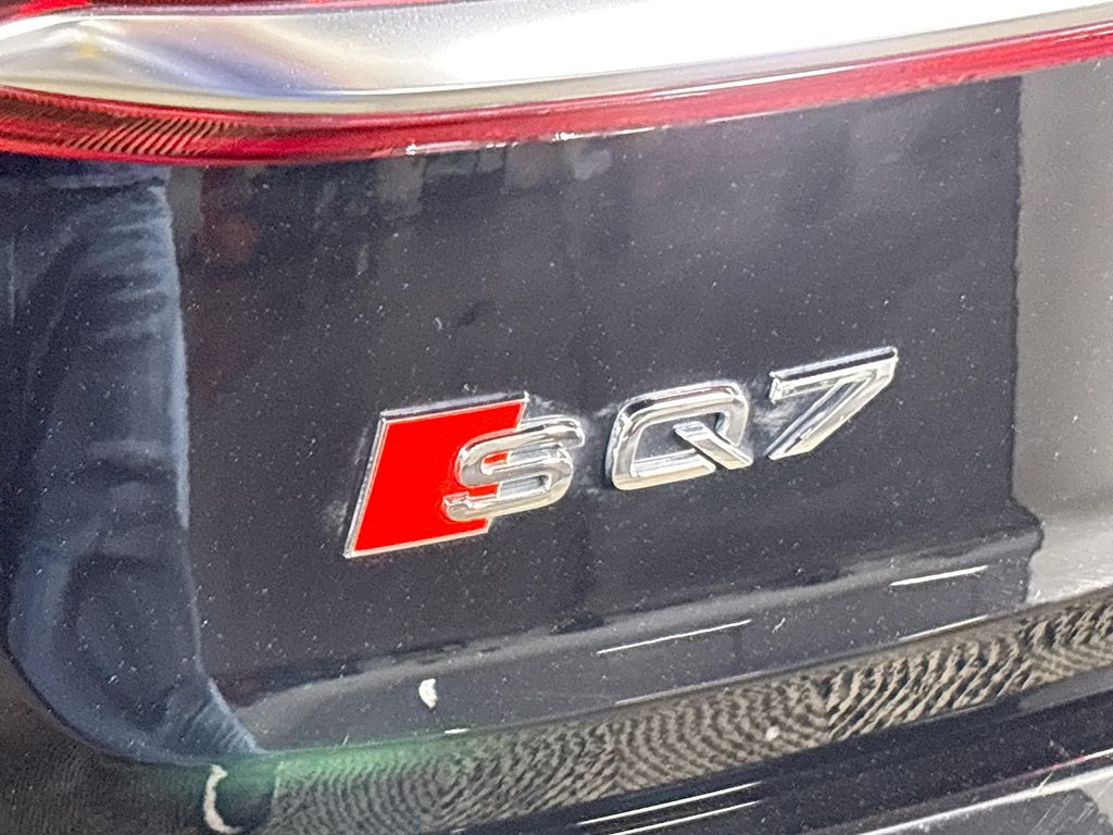 2021 Audi SQ7 Prestige