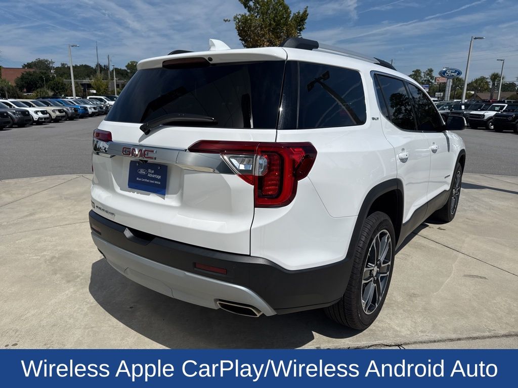 2022 GMC Acadia SLT