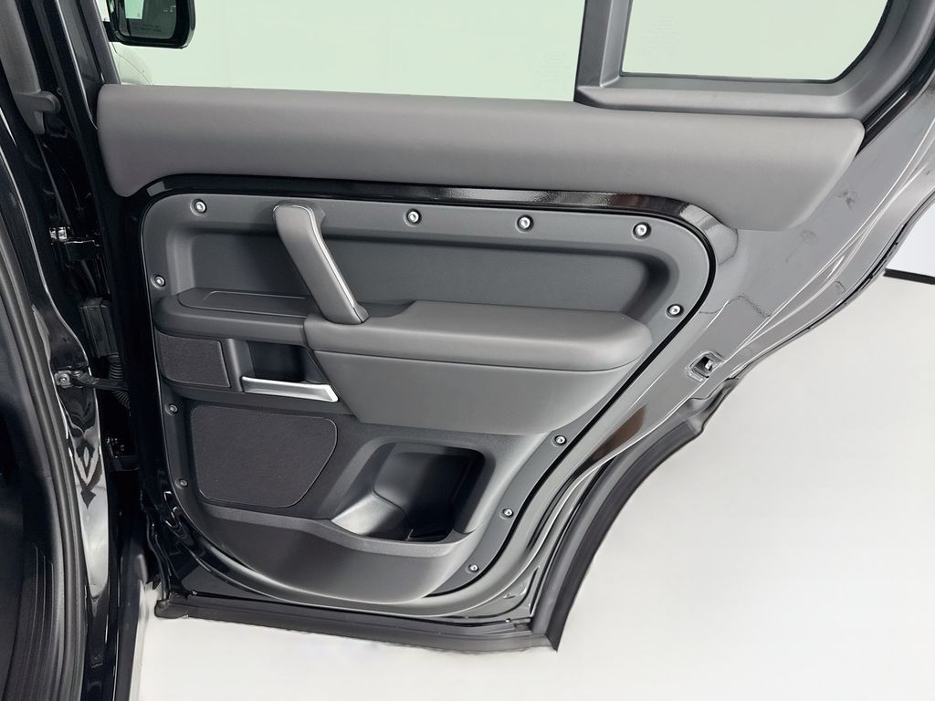 Thumbnail: 2026 Land Rover Defender - 27