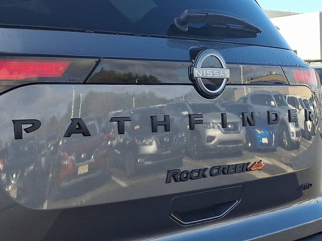 Thumbnail: 2025 Nissan Pathfinder - 6