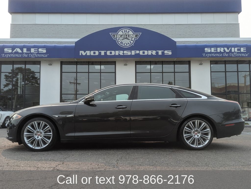 2017 Jaguar XJ-Series XJL Supercharged RWD