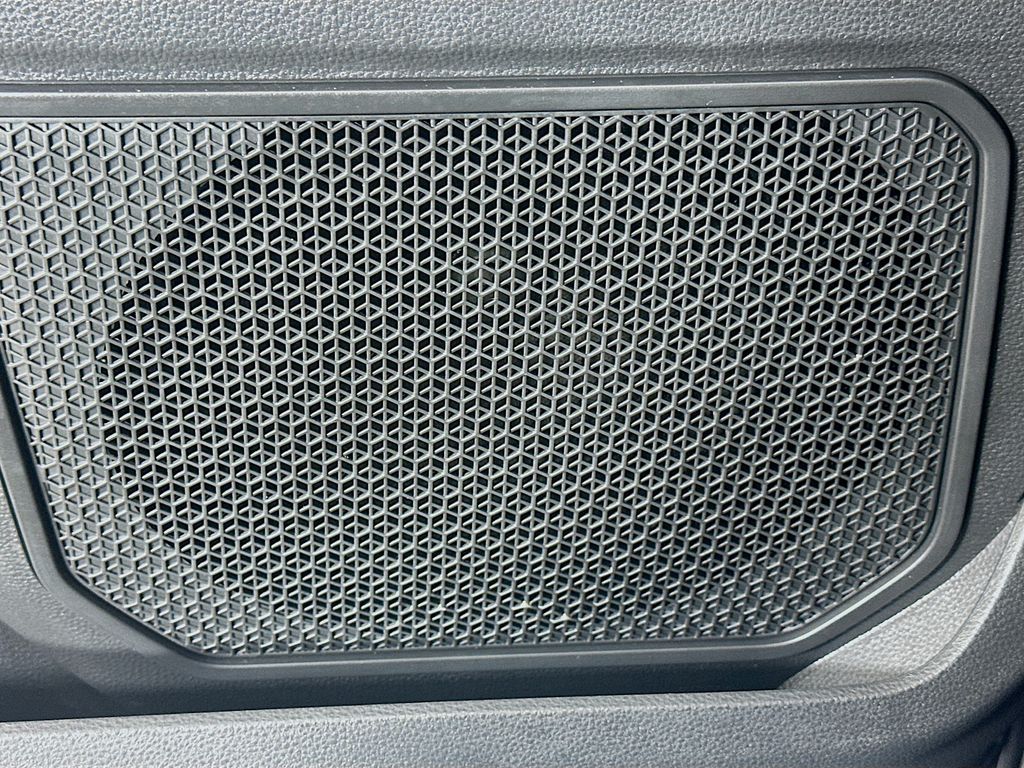 Thumbnail: 2024 Toyota Tundra - 19