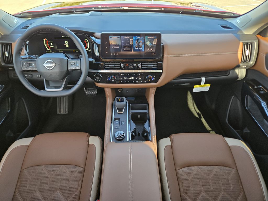 2026 Nissan Pathfinder Platinum - 4