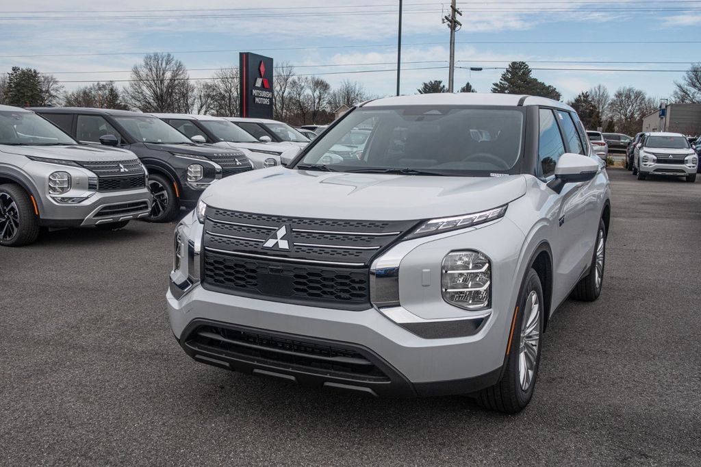 2025 Mitsubishi Outlander PHEV ES S-AWC