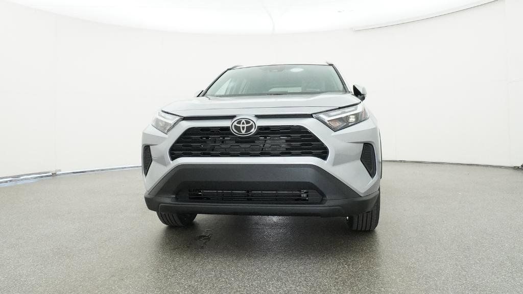 Thumbnail: 2025 Toyota RAV4 - 16