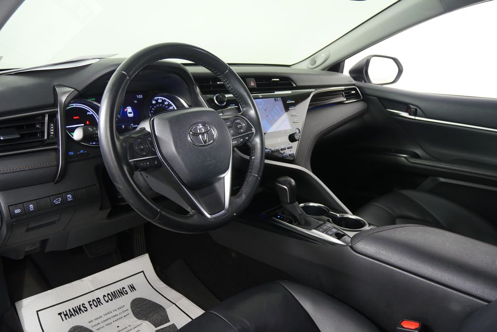 Thumbnail: 2020 Toyota Camry - 13
