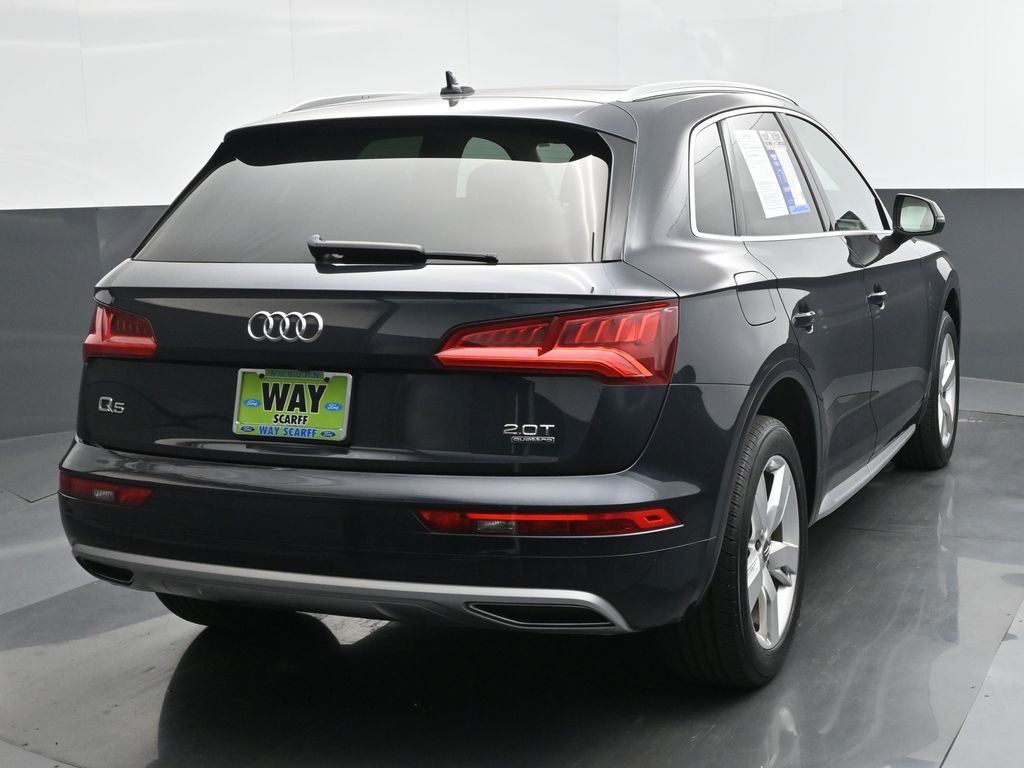 2018 Audi Q5 2.0T quattro Premium Plus