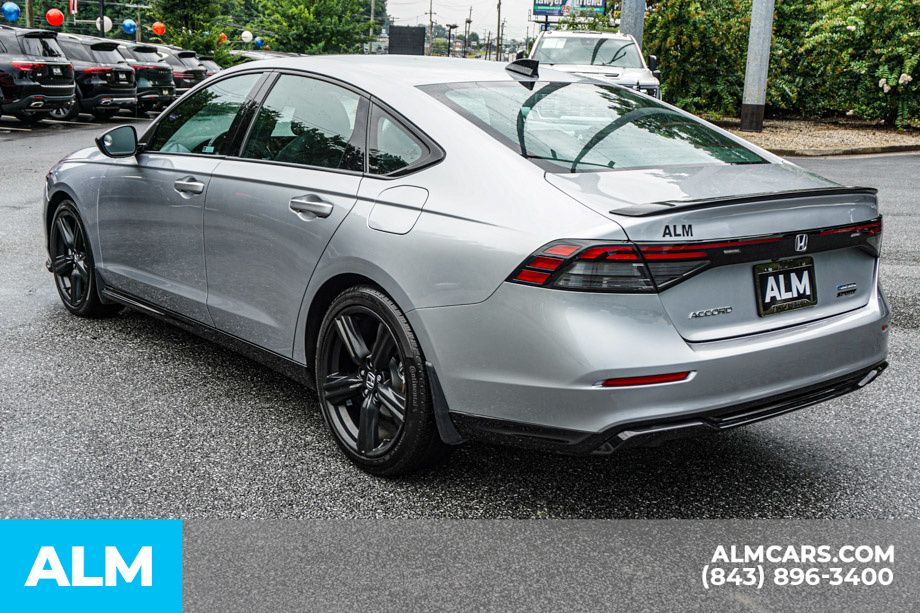 2023 Honda Accord Hybrid Sport-L - Photo 11