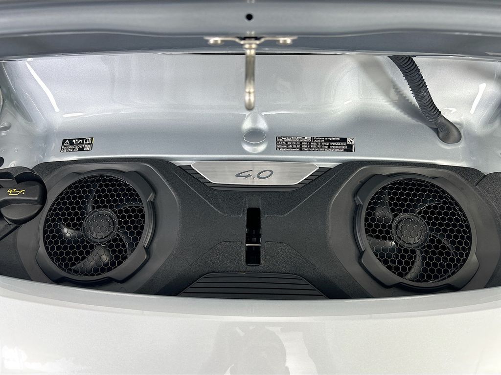 Thumbnail: 2022 Porsche 911 - 26