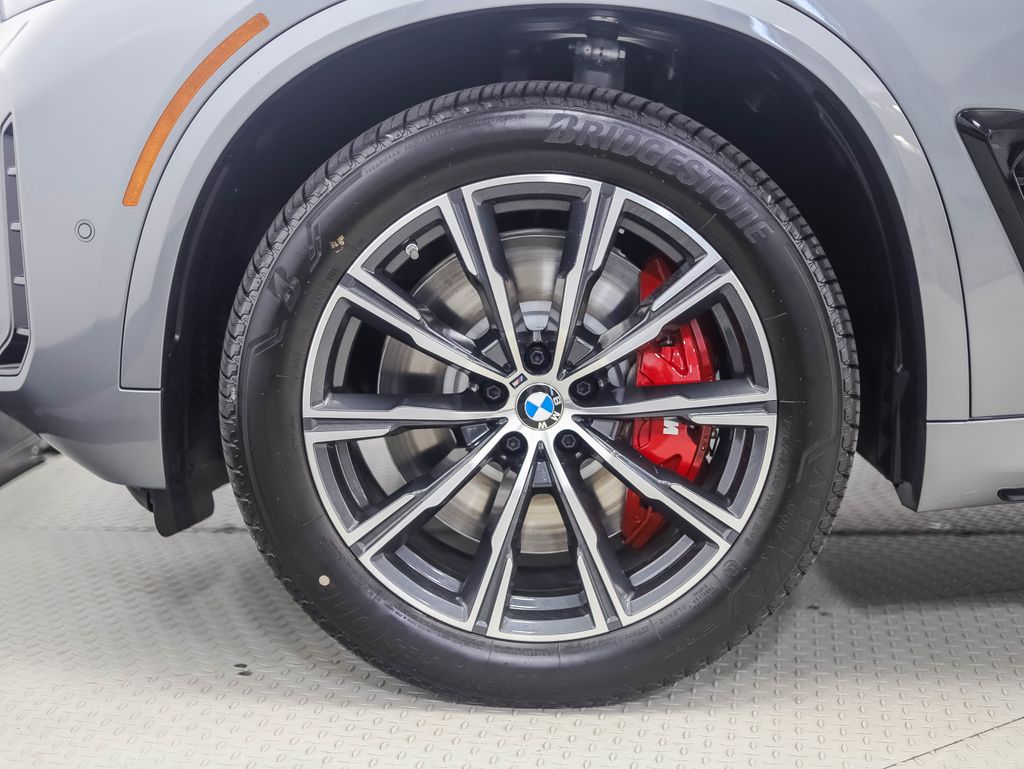 Thumbnail: 2026 BMW X5 - 2