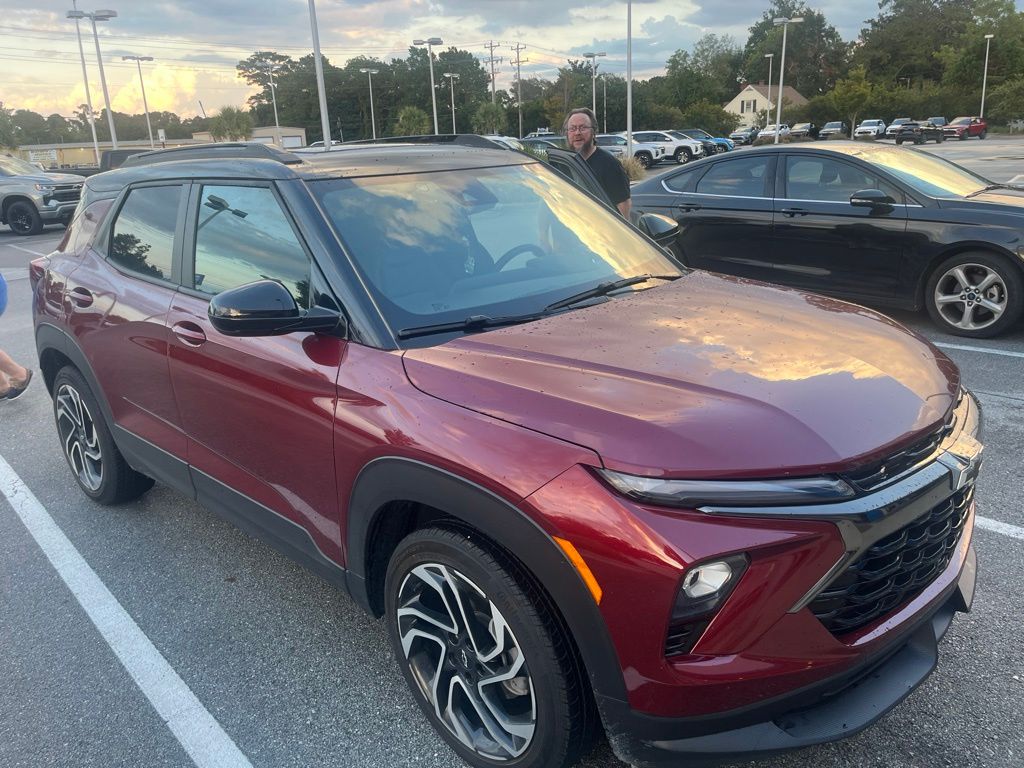Red (Crimson Metallic) 2025 Chevrolet Trailblazer SUV / Crossover Front-Wheel Drive Continuously Variable Transmission