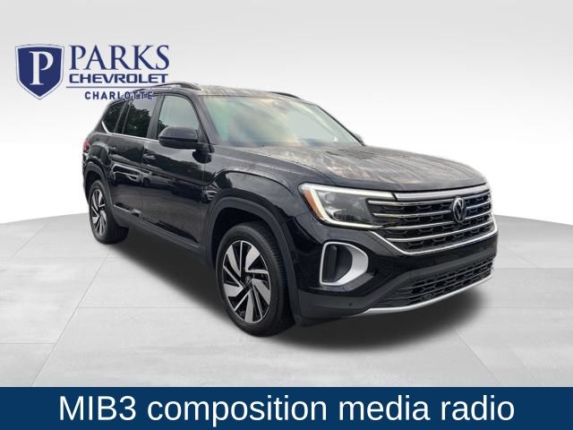 Deep Black Pearl 2025 Volkswagen Atlas SUV / Crossover Front-Wheel Drive 8-Speed Automatic