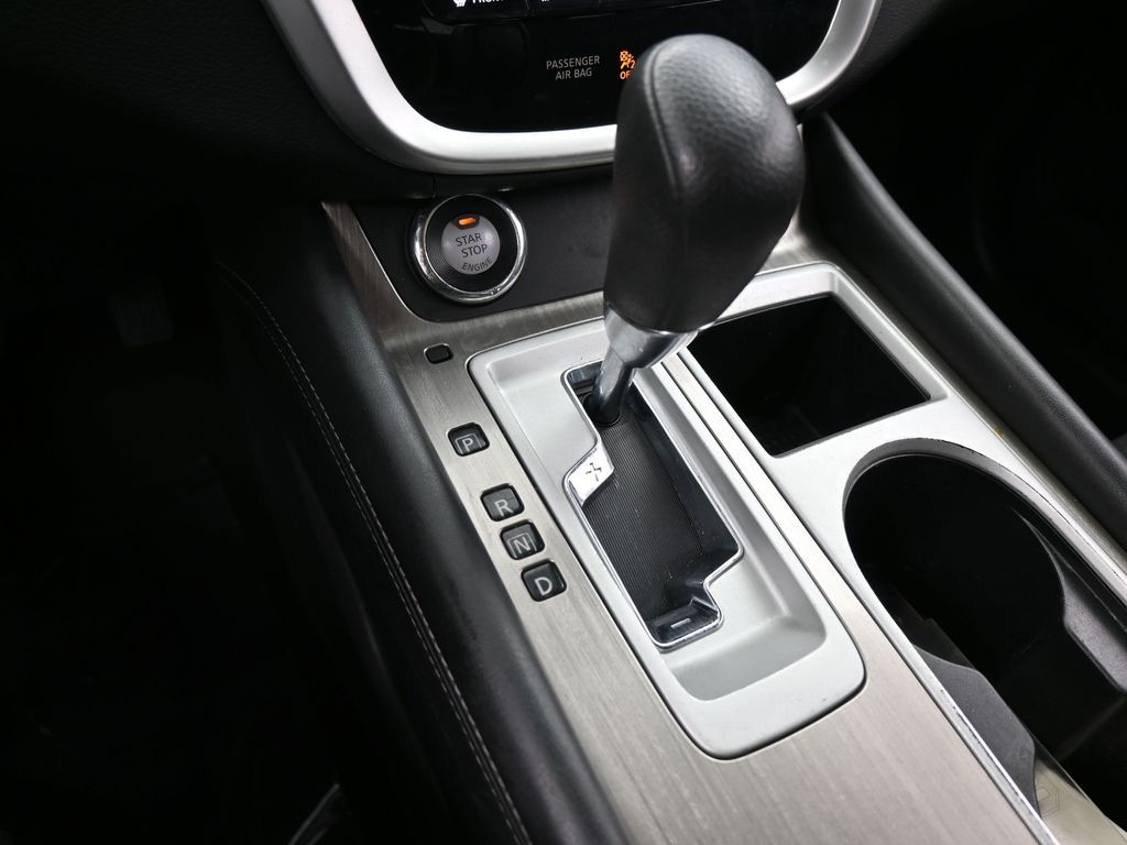 Used 2018 Pearl White Nissan S image 20