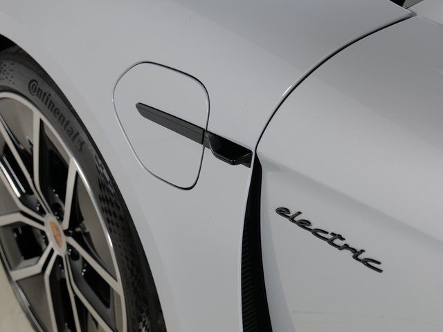 New 2026 White Porsche 4 image 34