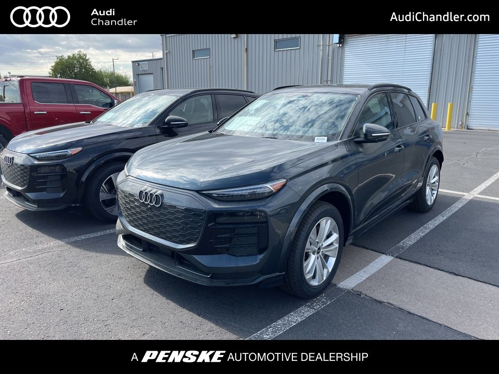 Thumbnail: 2025 Audi Q6 e-tron - 1