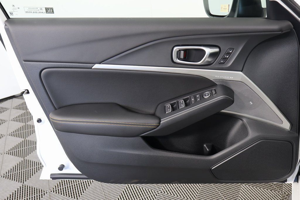 Thumbnail: 2026 Acura Integra - 7