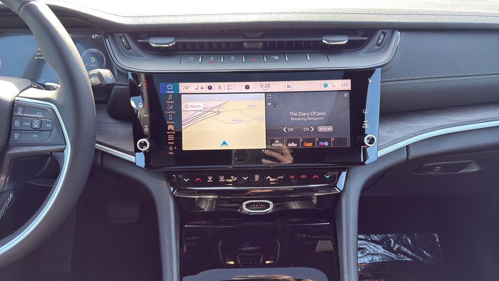 2026 Jeep Grand Cherokee L