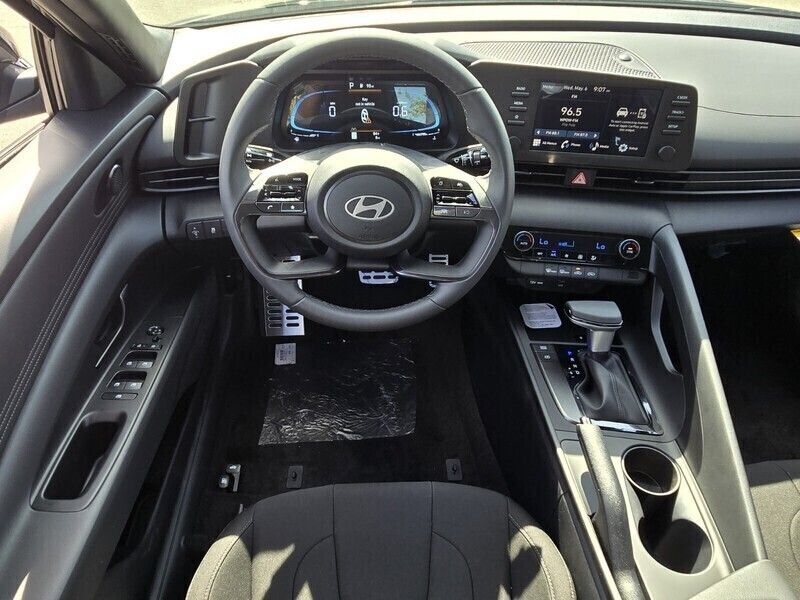 2026 Hyundai Elantra - $24,175