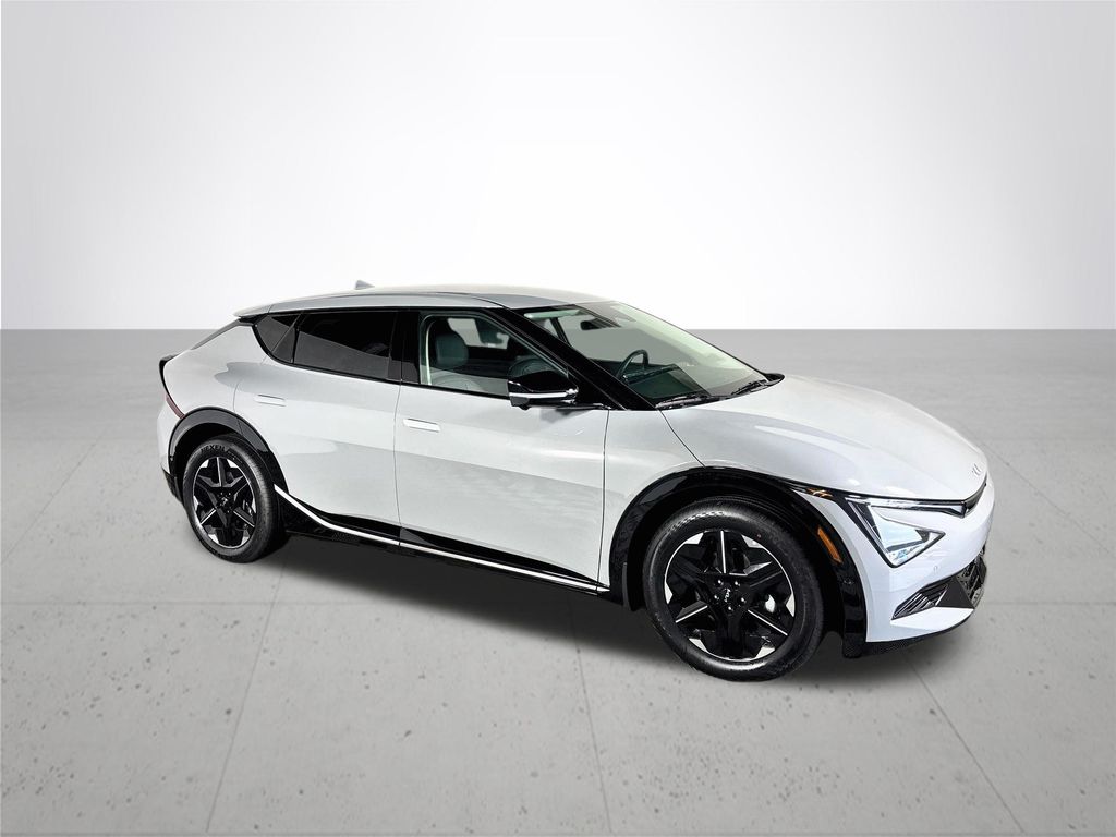 2026 Kia EV6 Wind