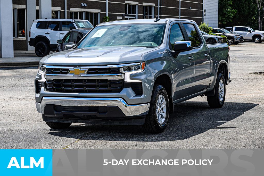 Used 2025 Gray Chevrolet LT/MT Certified image 3