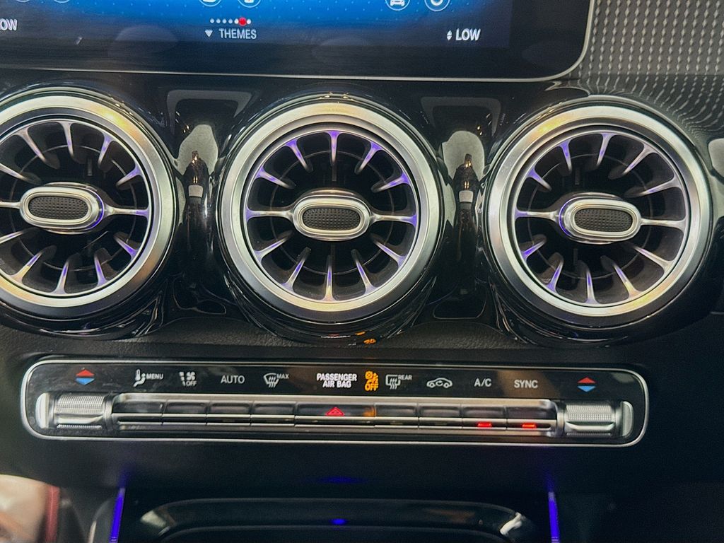 Used Car 2020 Mercedes-benz Glb  Glb 250 For Sale Under $25,000 In Austin, Texas