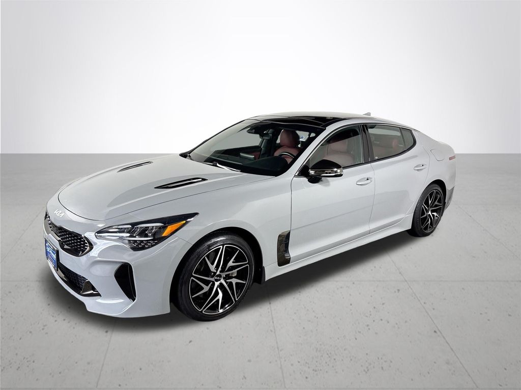 2022 Kia Stinger GT-Line