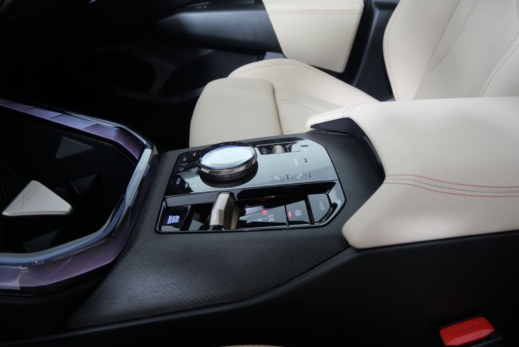 2025 BMW X3 3.0i 21