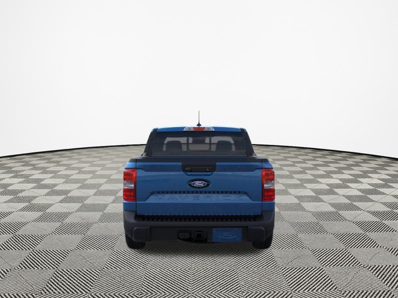 New 2025 Ford Maverick Lariat 4D Crew Cab