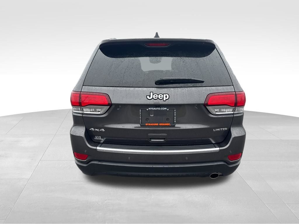 View vehicle photo 4