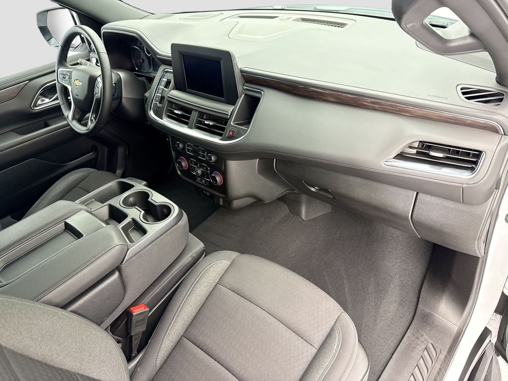 Thumbnail: 2024 Chevrolet Tahoe - 15