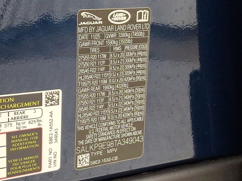 Thumbnail: 2026 Land Rover Range Rover - 21