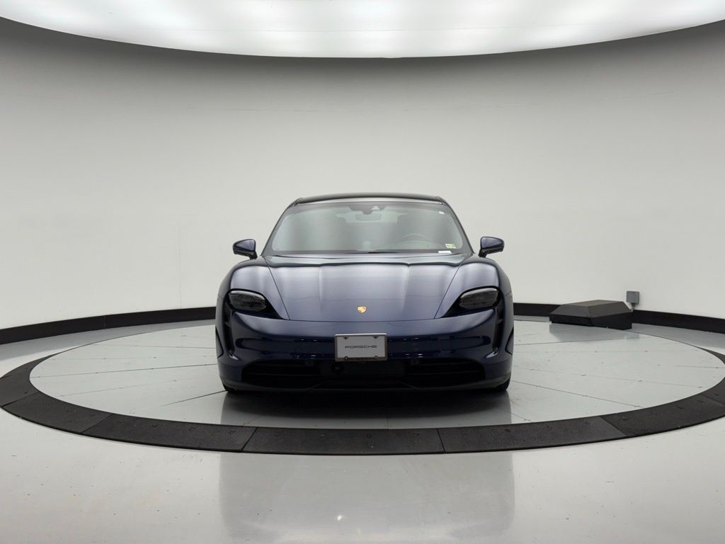 Thumbnail: 2021 Porsche Taycan - 8