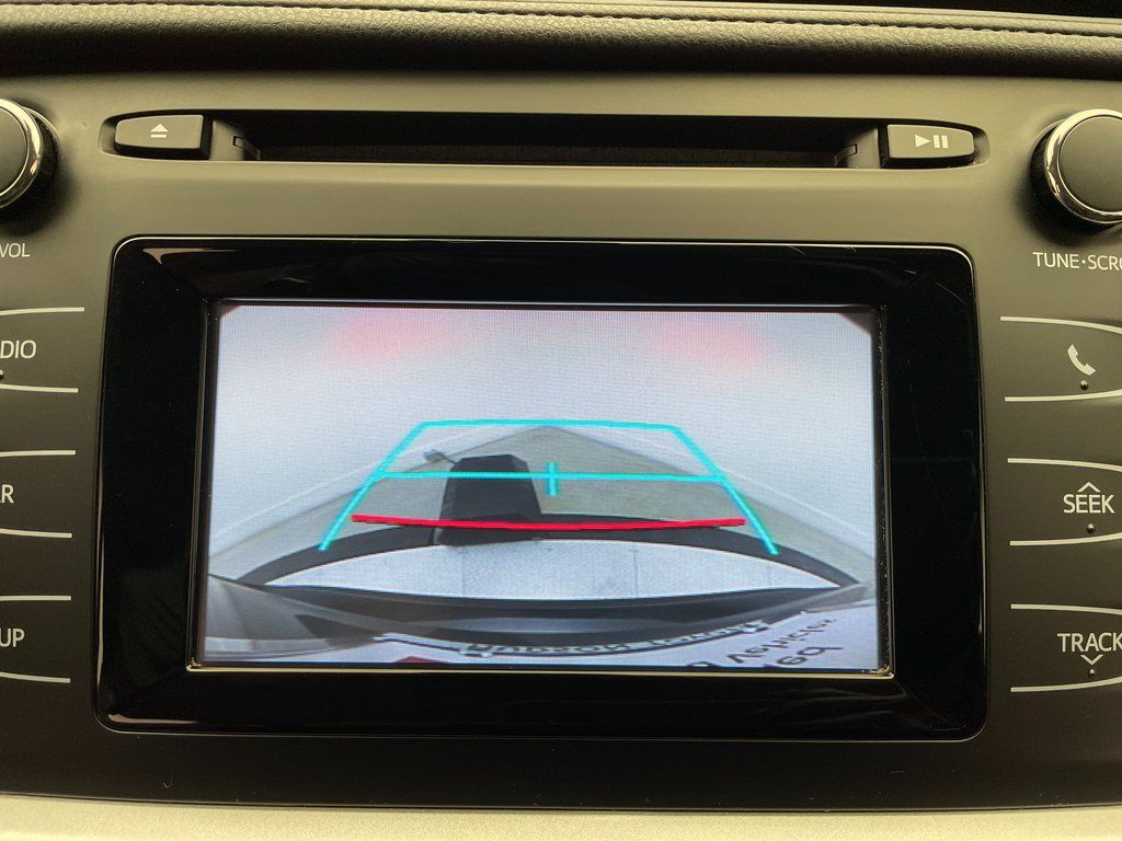 Thumbnail: 2019 Toyota Highlander - 25