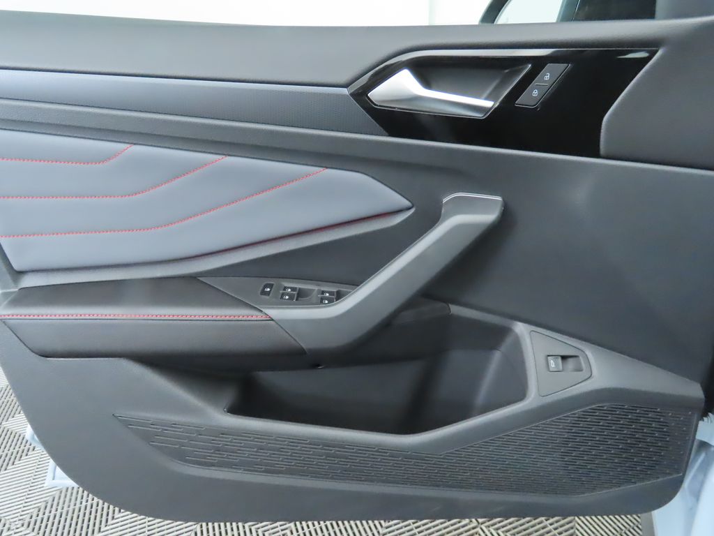 Thumbnail: 2026 Volkswagen Jetta - 24