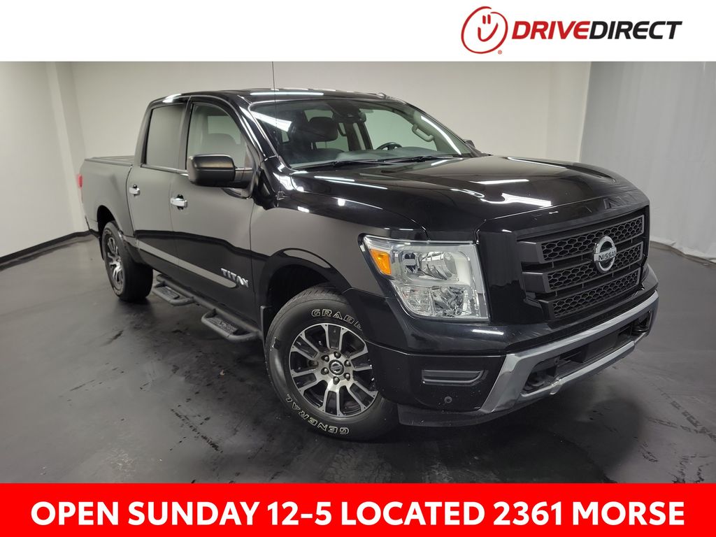 2021 Nissan Titan SV Crew Cab 4WD