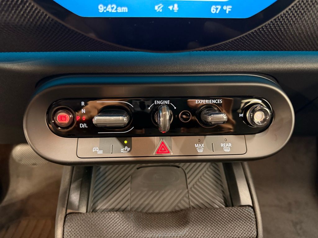 Thumbnail: 2025 MINI Cooper Countryman - 18