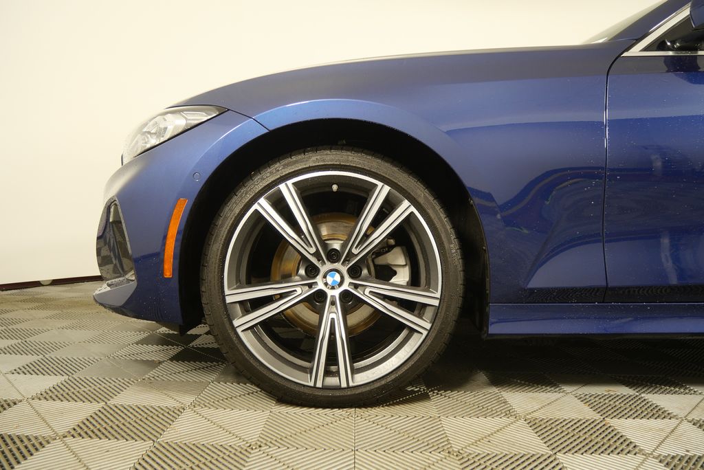 Thumbnail: 2024 BMW 3 Series - 7
