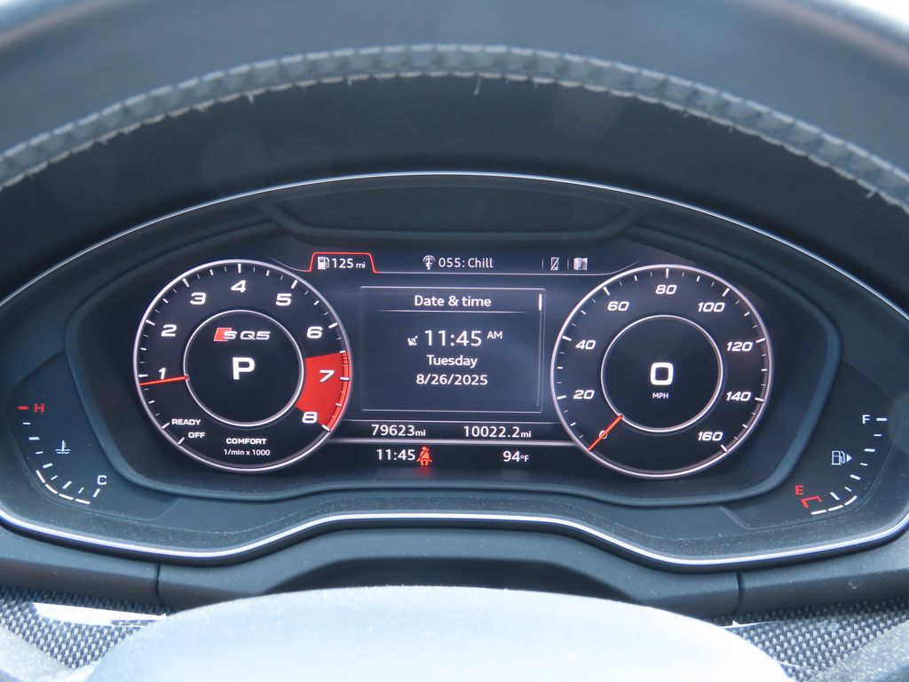 Thumbnail: 2019 Audi SQ5 - 19