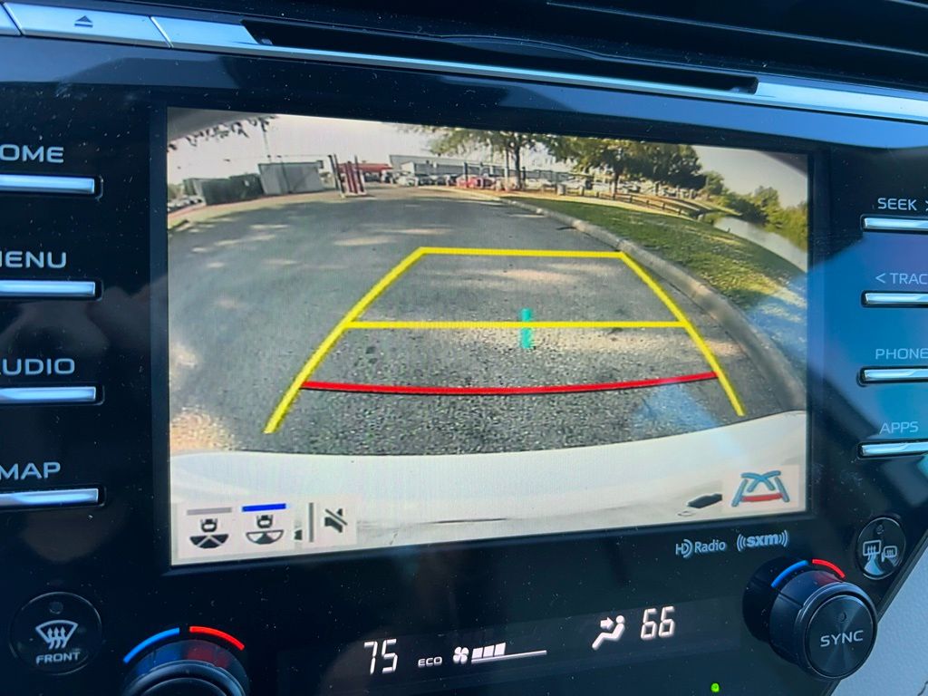 Thumbnail: 2020 Toyota Camry - 24