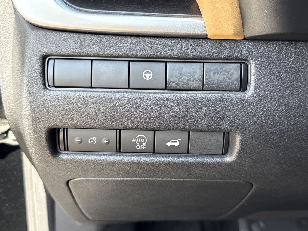 Used 2023 Nissan Rogue SUV