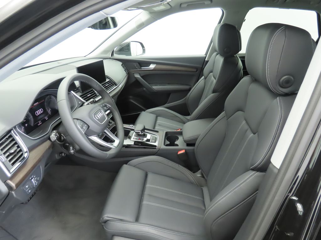 2025 Audi Q5  21