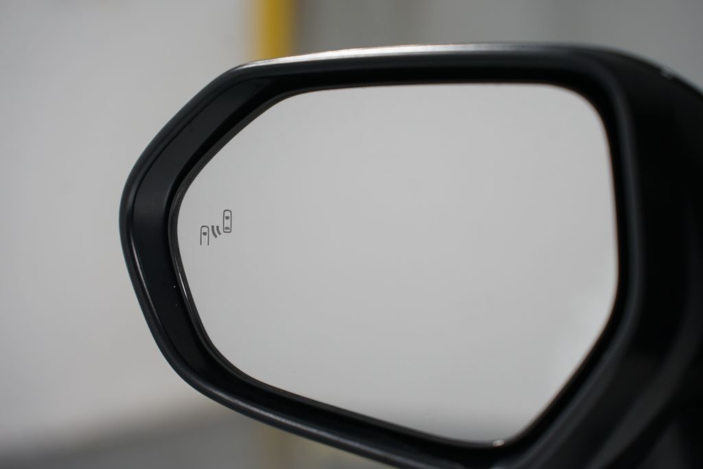 Thumbnail: 2023 Toyota Camry - 27