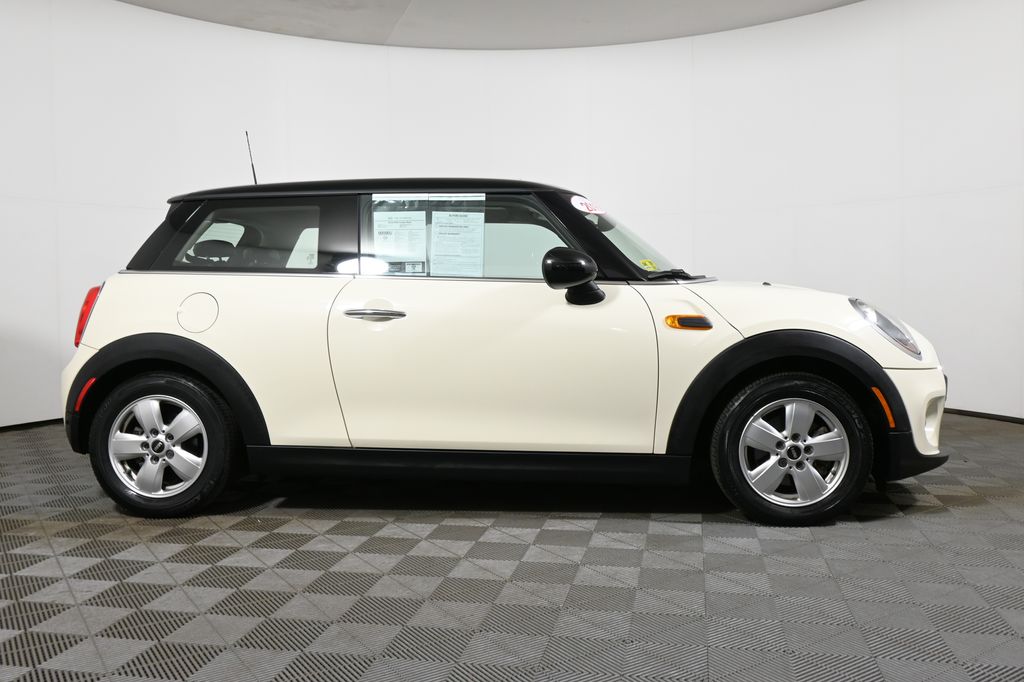 Thumbnail: 2016 MINI Cooper - 8