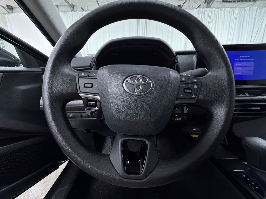 2026 Toyota Camry LE - Photo 23