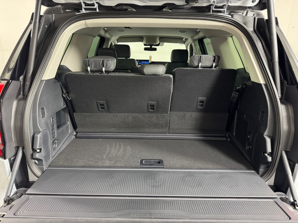 New 2026 Silver Ford Active image 16
