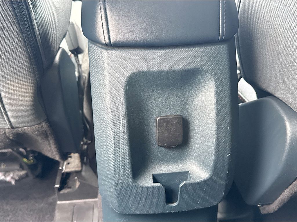 Used 2024 White Ford XLT image 23