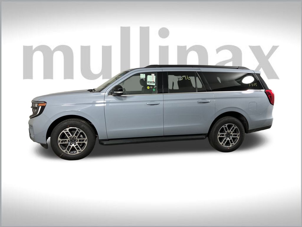 2025 Ford Expedition MAX photo 6
