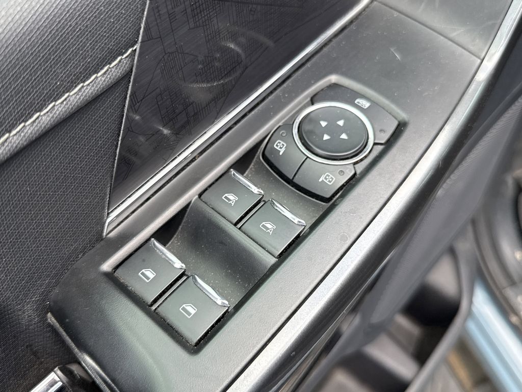 2023 Ford F-150 XLT - 10