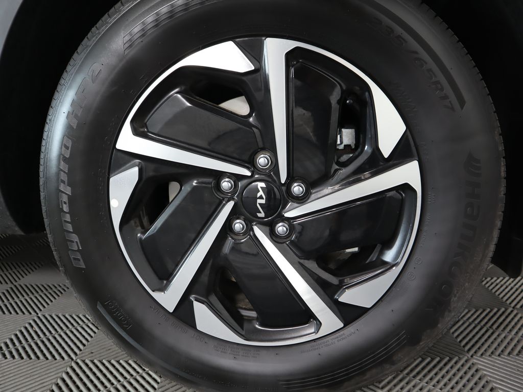 Thumbnail: 2024 Kia Sportage - 32